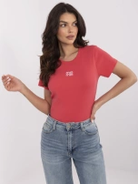 Koralowa damska bluzka z okrągłym dekoltem