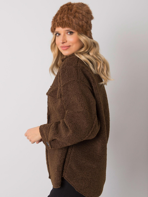 Jasnobrązowa futrzana czapka