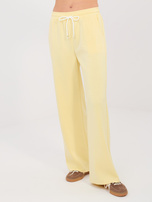 Pastelowy żółty komplet z dwuwarstwową bluzą RUE PARIS 