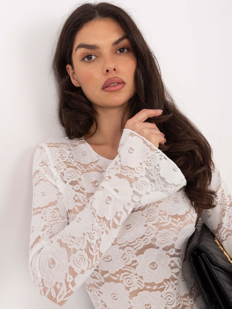 Białe koronkowe body z zapięciem na zatrzaski