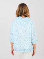 Pastelowa niebieska damska bluza w róże