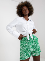 Biało-zielone szorty casualowe we wzory RUE PARIS