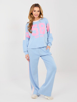 Pastelowy niebieski komplet z lampasami  RUE PARIS 