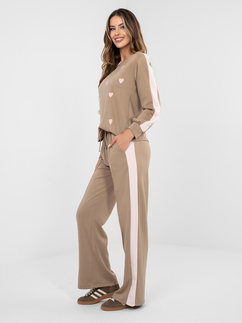 Ciemnobeżowy komplet z bluzą w serduszka RUE PARIS