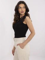 Czarna dopasowana bluzka z siateczką