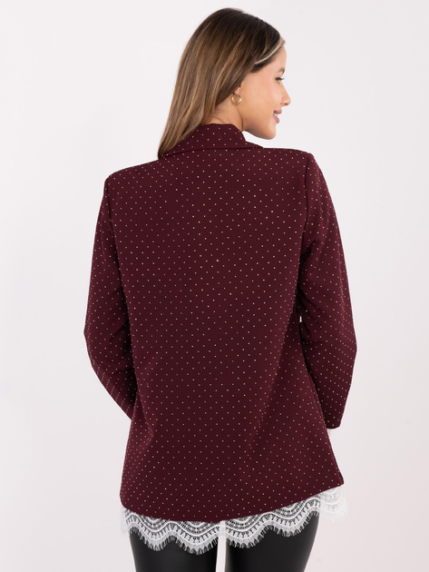 Burgundowa elegancka marynarka z białą koronką