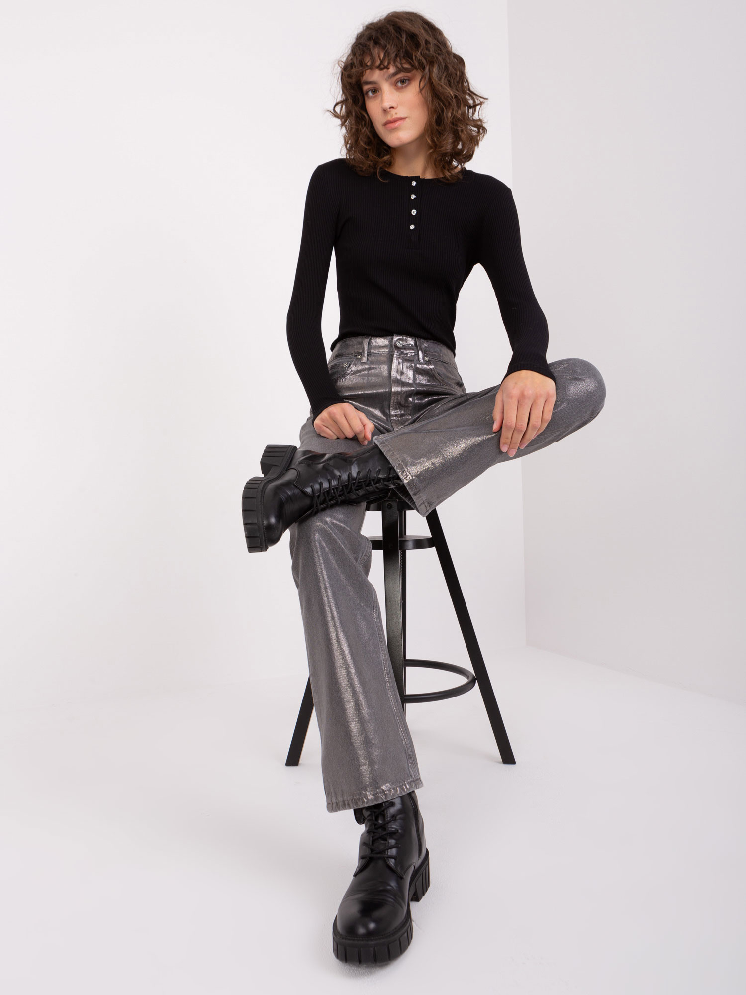 Czarna prążkowana bluzka basic longsleeve