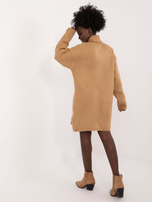 Hurtownia Camelowa sukienka dzianinowa z golfem