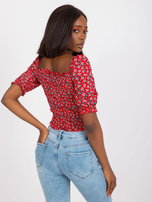 Czerwona krótka bluzka w kwiaty z marszczeniem RUE PARIS