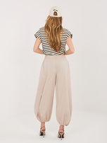 Beżowe spadochronowe spodnie z nogawką 7/8 RUE PARIS 