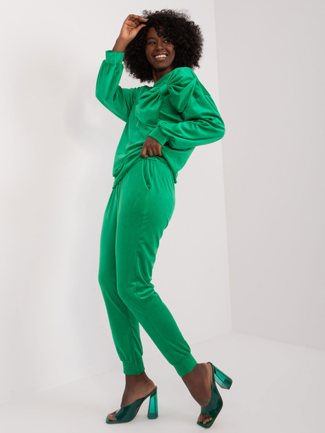 Hurtownia Zielony casualowy komplet welurowy z bluzą