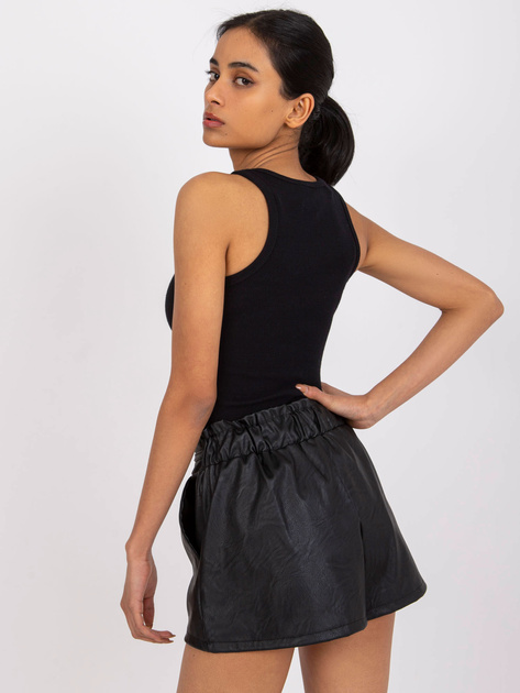 Czarny prążkowany top na ramiączkach Eston RUE PARIS