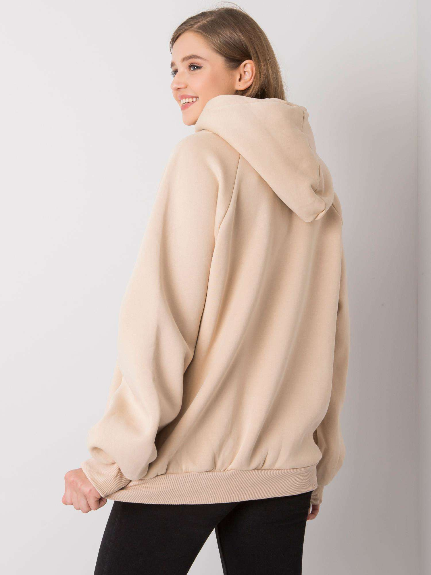 Beige zateplená oversized mikina s kapucí Alice.