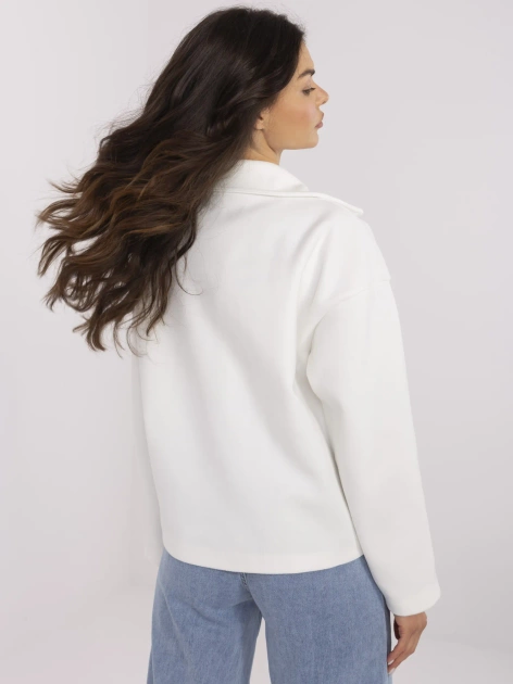 Ecru krótki płaszcz damski z kieszeniami