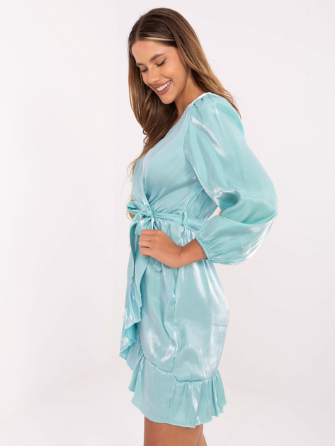 Miętowa kopertowa sukienka z paskiem