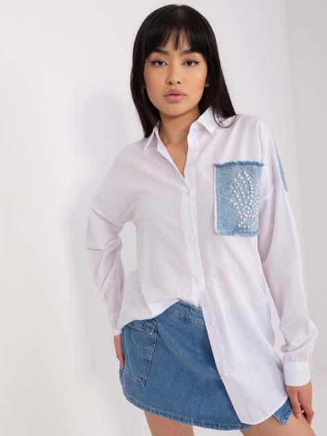 Hurt Biała damska koszula oversize z aplikacjami