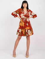 Jasnobrązowa sukienka z paskiem Pensacola