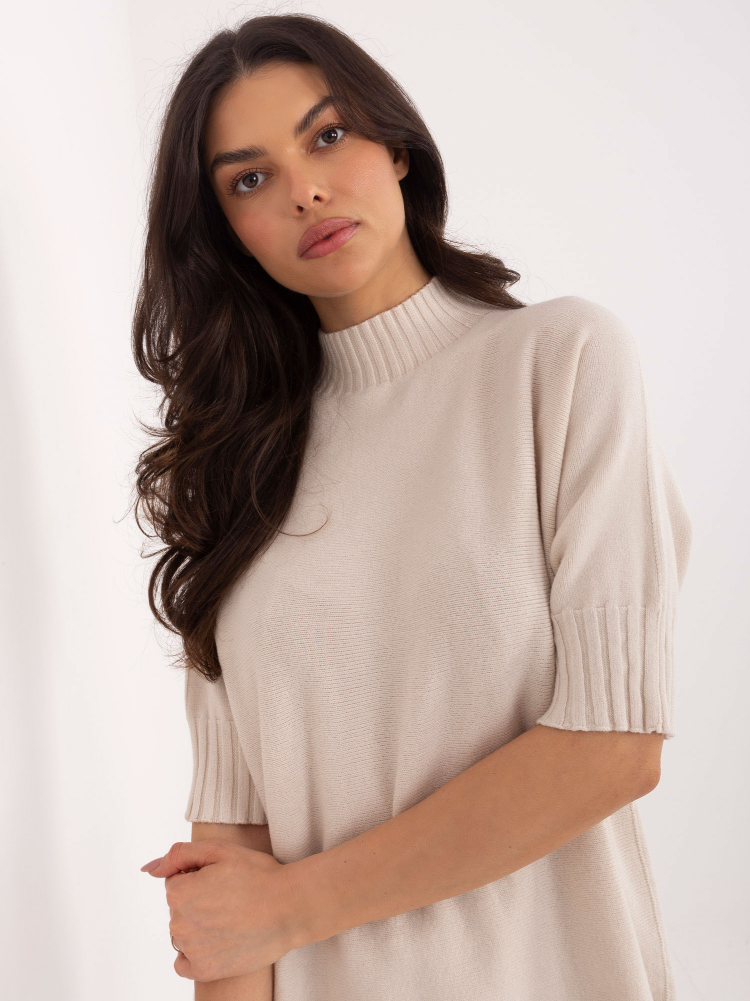 Sweter beżowy