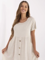 Beige summer dress with short sleeves.