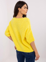 Hurtownia Żółty damski sweter oversize z dekoltem V