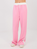 Różowy casualowy komplet z aplikacjami RUE PARIS 