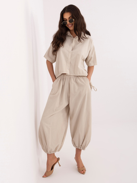 Beżowa sztruksowa koszula z kołnierzykiem