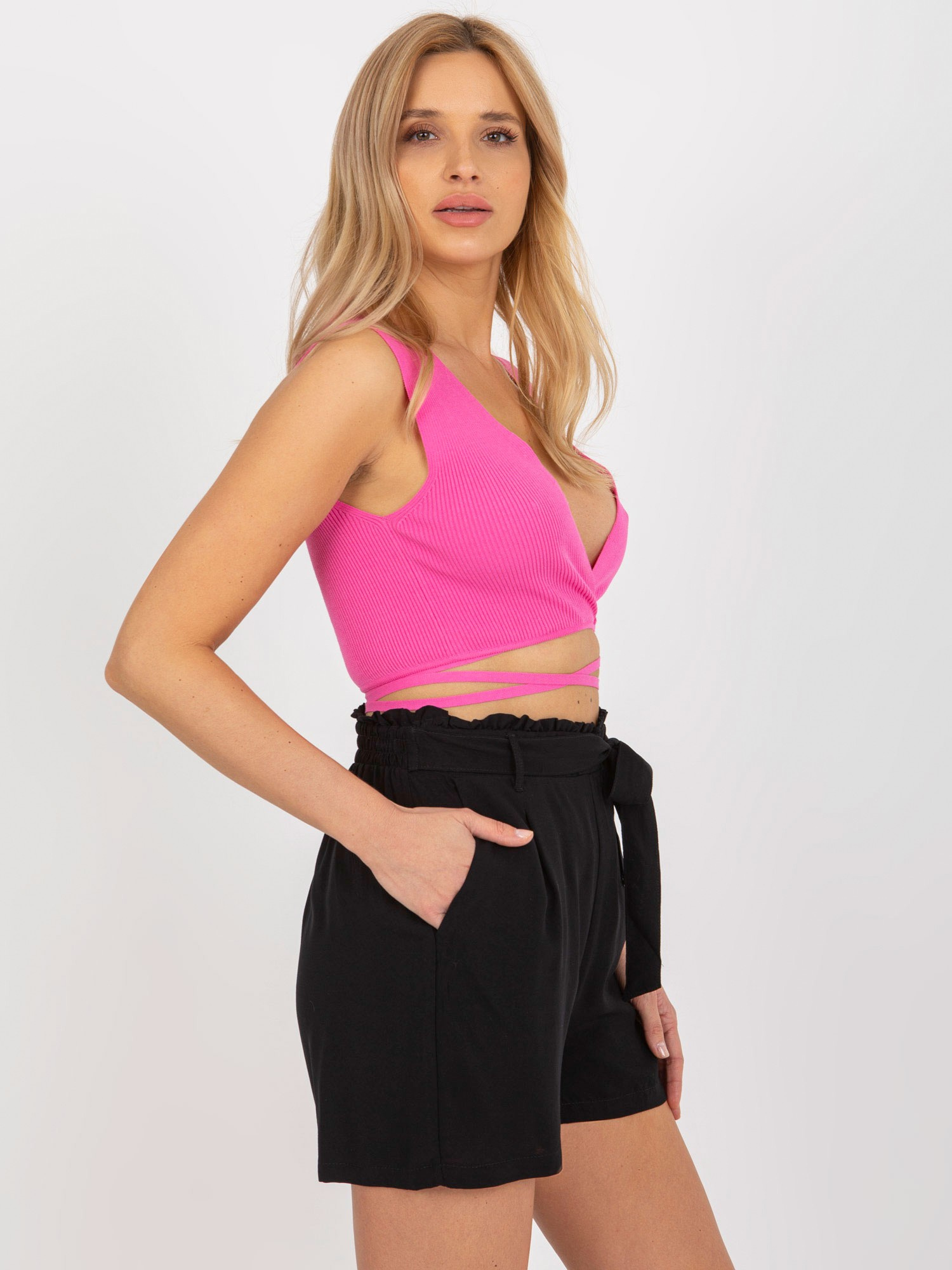 Hurt schwarze Sommer-Shorts casual mit Bindung FRESH MADE.