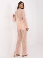 Brzoskwiniowy letni komplet z bluzką z wiązaniami