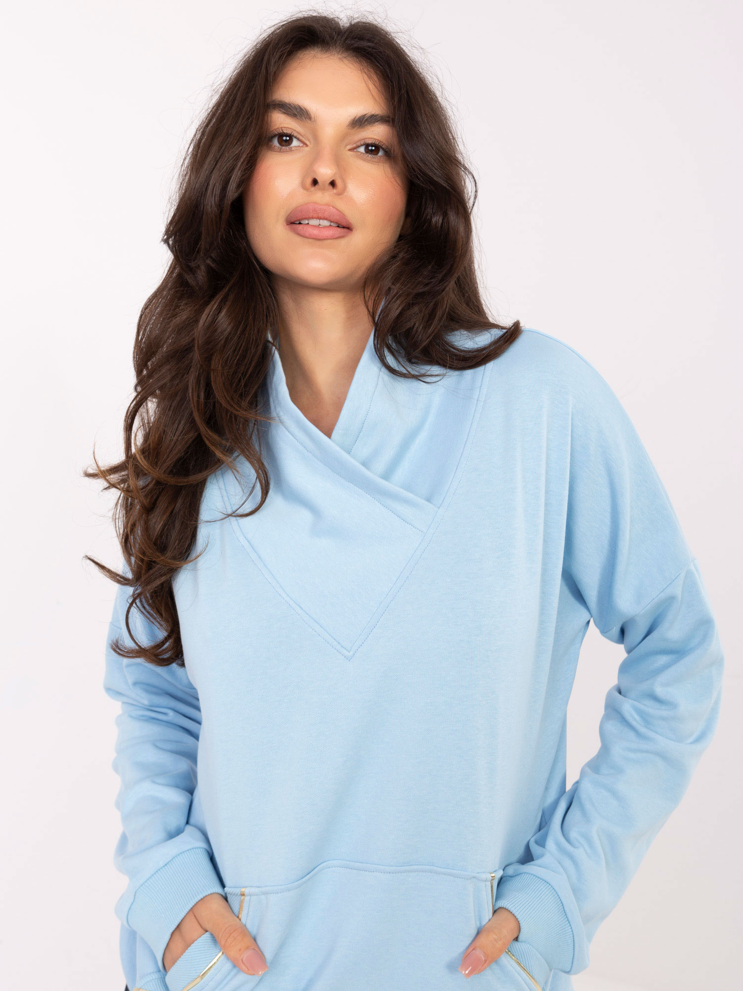 Bluza jasny niebieski
