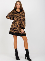 Hurt Camelowo-czarna luźna sukienka welurowa z printami