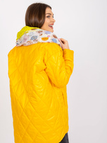 Biało-żółta chusta z printami