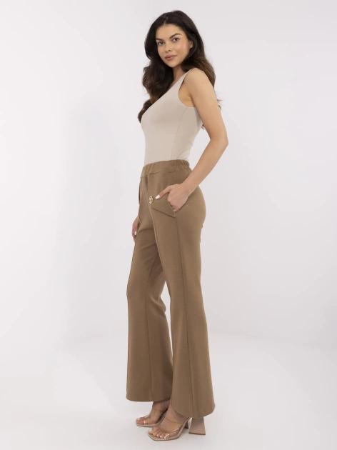 Jasnobrązowe dresowe spodnie dzwony z broszkami