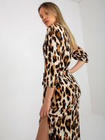 Beige-schwarzes Midi-Kleid mit Leopardenmuster und Bindung.
