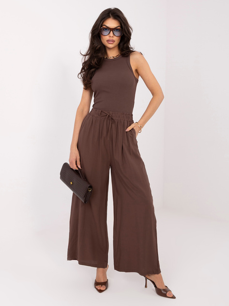 Czekoladowy tank top w prążek SUBLEVEL