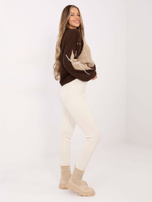 Brązowo-beżowy damski sweter oversize w romby