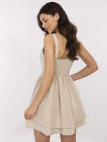 Beżowa mini sukienka koktajlowa
