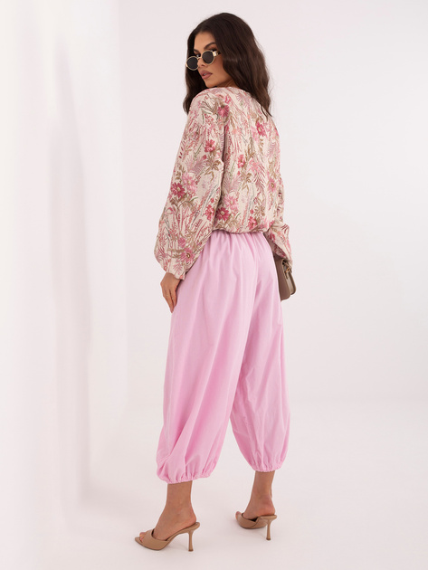 Różowa balonowa kurtka z nadrukiem