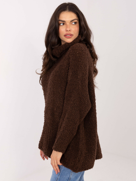 Czekoladowy sweter boucle o kroju oversize