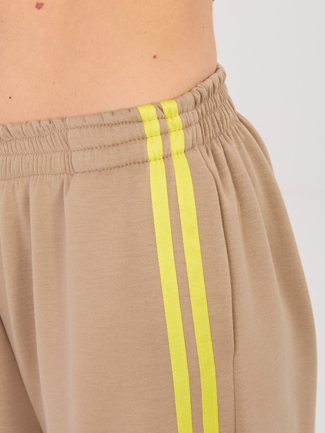 Ciemnobeżowy komplet z miękkiego materiału RUE PARIS