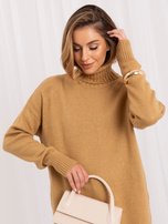 Großhandel Camelowy lockerer Pullover mit hohem Kragen RUE PARIS.