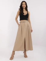 Camelowa trapezowa spódnica z rozcięciem