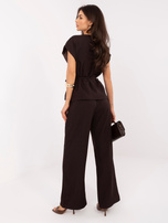 Czekoladowy damski garnitur z szerokimi spodniami RUE PARIS  