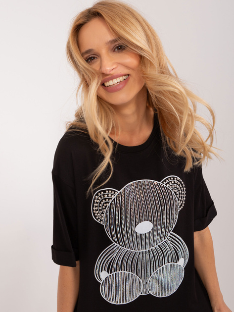 Hurtownia Czarny t-shirt oversize z aplikacją misia