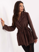 Ciemnobrązowa zamszowa marynarka z marszczeniem w talii RUE PARIS 