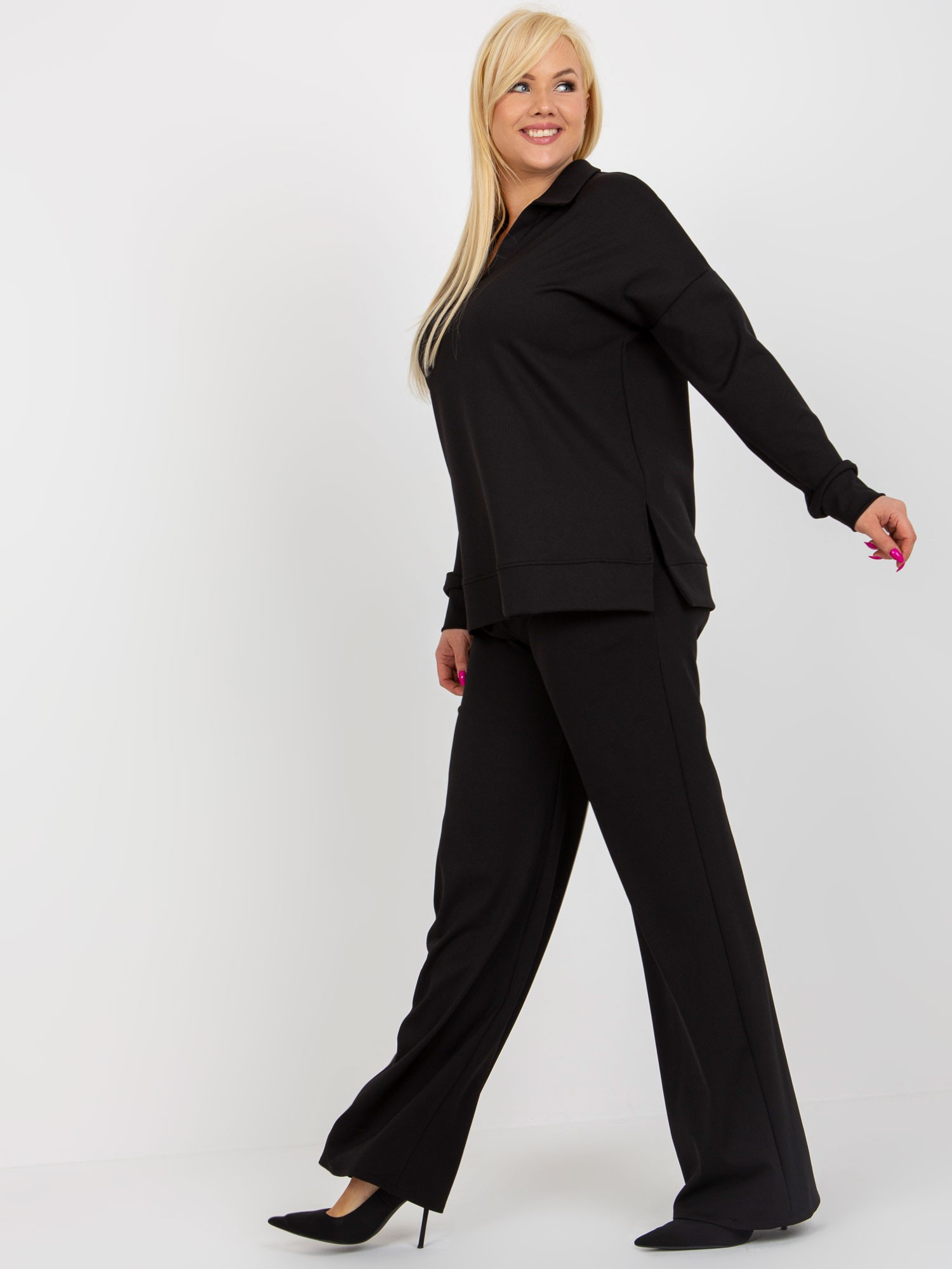 Hurt Czarny dwuczęściowy komplet plus size w prążek