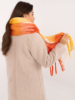 Pomarańczowo-żółty gruby szal zimowy