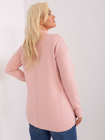Didmeninė šviesiai rožinė plus size megztinis su pusiau golfo apykakle.