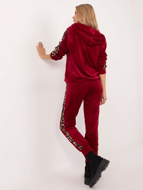 Hurtownia Bordowy welurowy komplet z motywem zwierzęcym