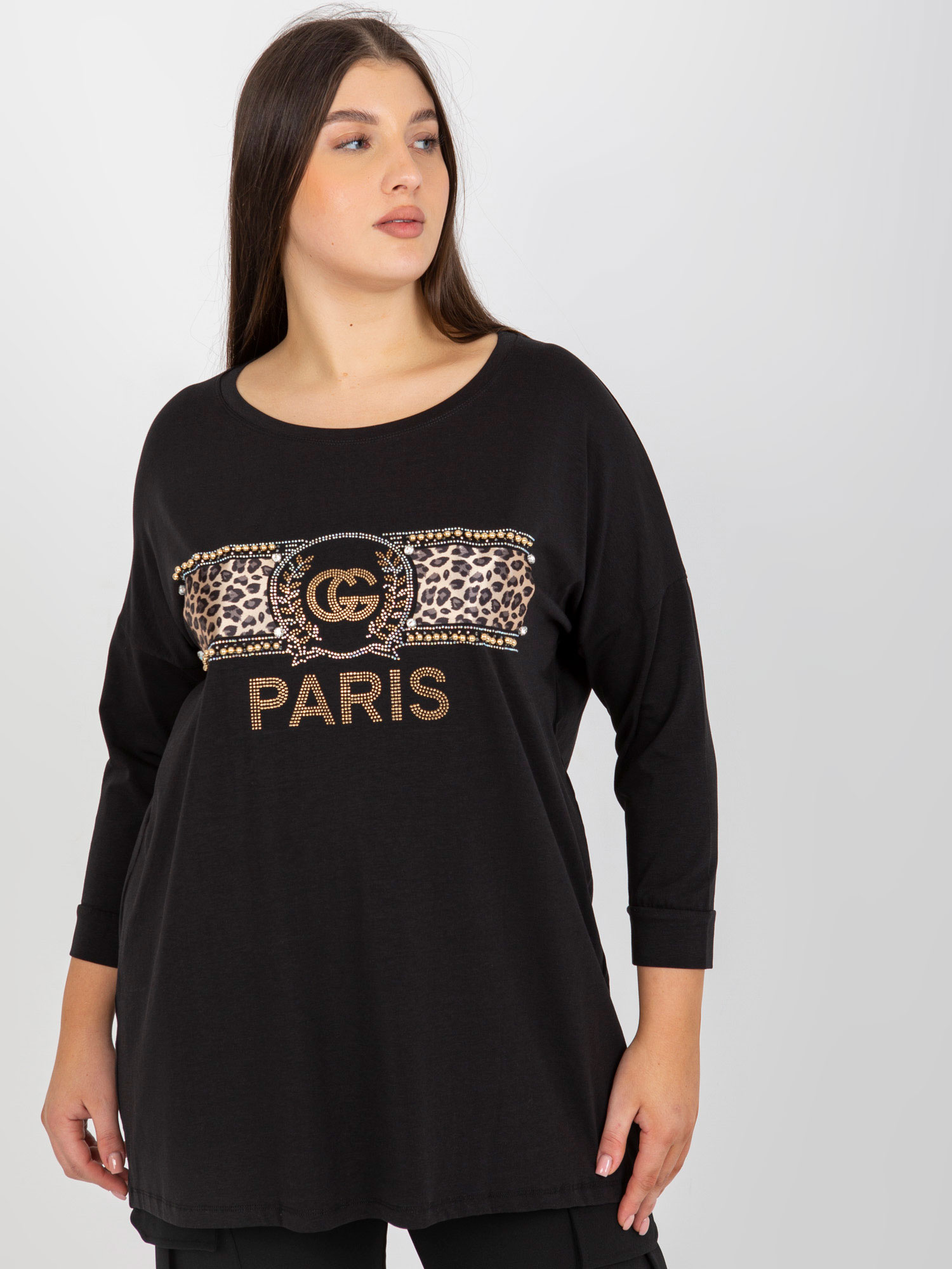 Czarna damska bluzka plus size z okrągłym dekoltem