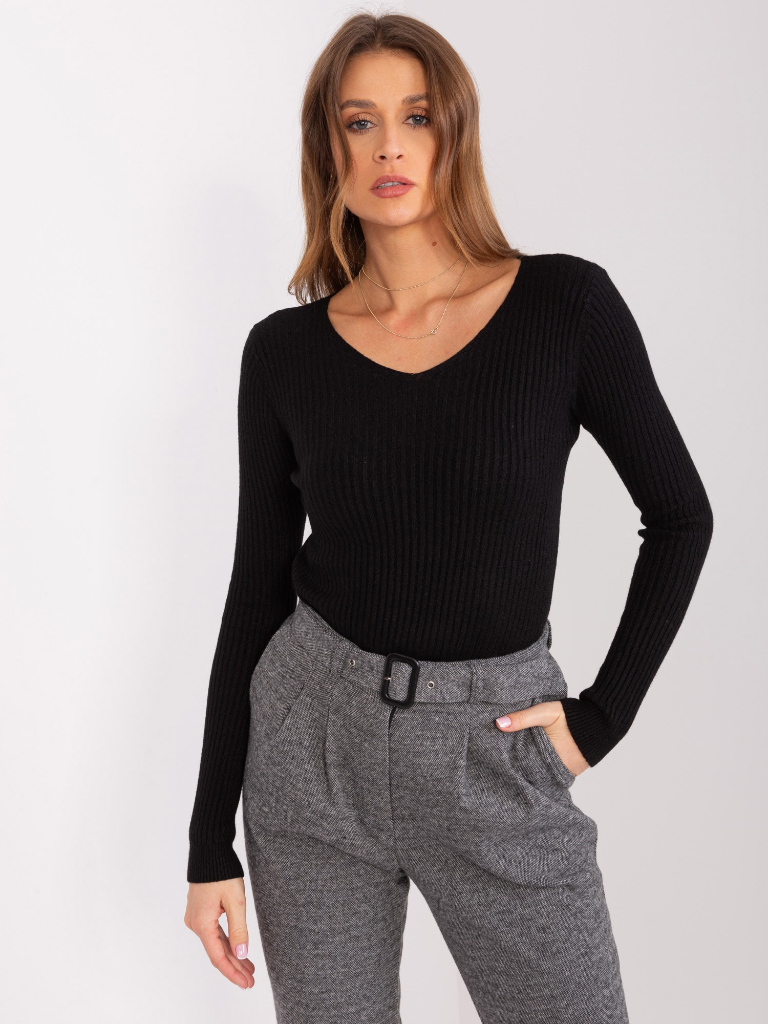 Sweter czarny